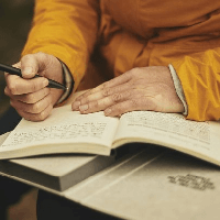 Đoạn thơ tập viết về một người bạn mà em yêu quý (5 mẫu) 