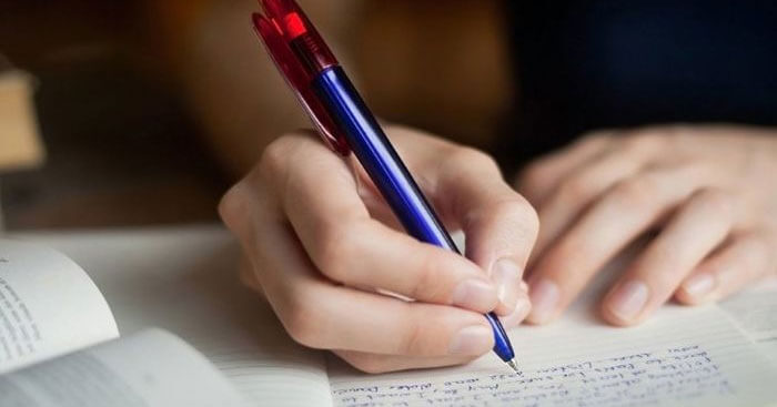 Kể về một việc bà đã làm cho em