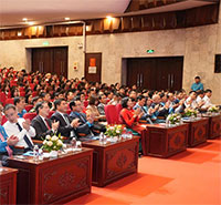 Giáo án Sinh hoạt dưới cờ lớp 8 tiết 29 chủ đề: Tìm hiểu nghề trong xã hội hiện đại