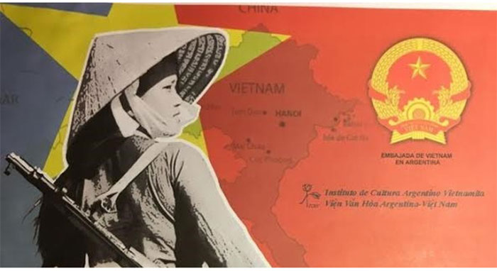 Ca ngợi phụ nữ Việt Nam