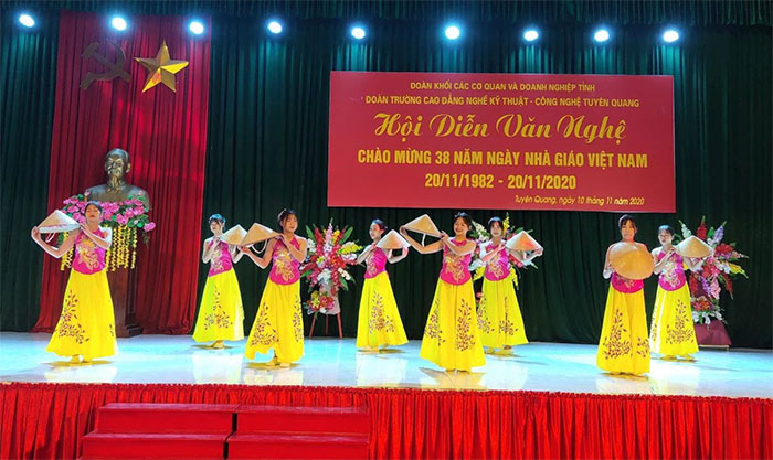 Phát động biểu diễn văn nghệ chào mừng ngày 20/11