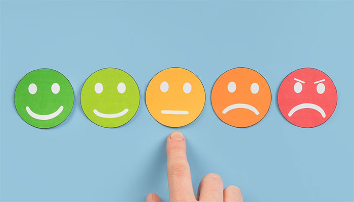 Tham gia các hoạt động rèn luyện khả năng làm chủ cảm xúc của bản thân