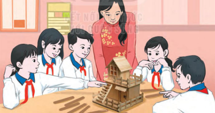 Giới thiệu truyền thống nhà trường