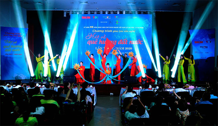 Quê hương, đất nước tươi đẹp