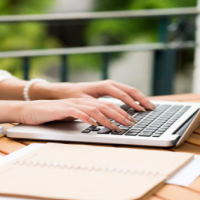 Giáo án PowerPoint Ngữ văn 6 Bài 4: Trình bày suy nghĩ về tình cảm của con người với quê hương