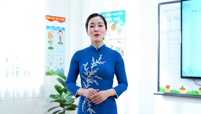 PowerPoint Giáo dục địa phương 8 Hồ Chí Minh 