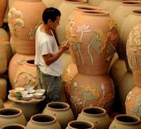 Giáo án Sinh hoạt lớp 6 tuần 30: Khám phá thế giới nghề nghiệp