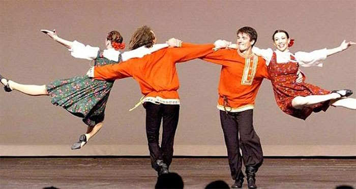 Luyện tập: “Vũ điệu mang lại niềm vui”