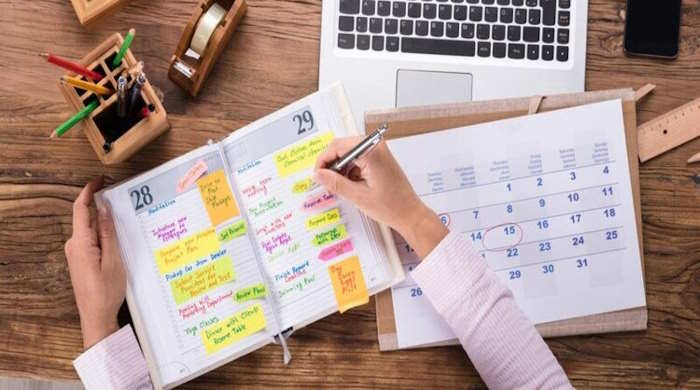 Chia sẻ kết quả công việc theo kế hoach, tuân thủ thời gian và thực hiện cam kết ra và kết quản vận dụng biện pháp tuân thủ nội quy