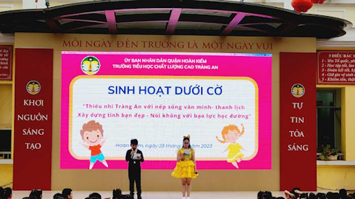 Giao lưu văn nghệ chủ đề Gia đình