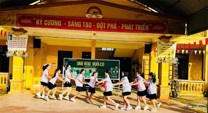 Sách bút đồng hành cùng em