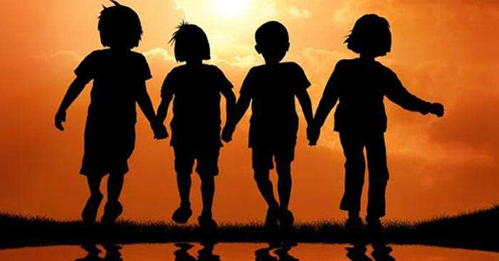 Tấm gương tình bạn