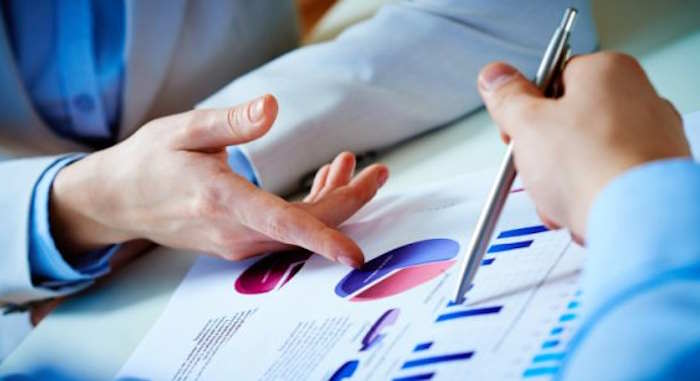 Bầu chọn ban cán sự lớp