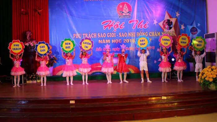 Hát về sao nhi đồng