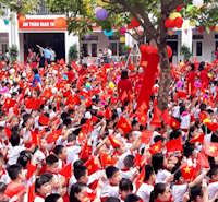 Giáo án Sinh hoạt dưới cờ lớp 2 tuần 1: Em và mái trường mến yêu