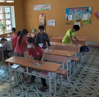 Giáo án Sinh hoạt lớp 4 tuần 9: Yêu mến trường lớp