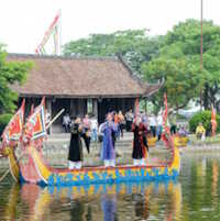 Giáo án Sinh hoạt lớp 4 tuần 15: Ứng xử nơi công cộng