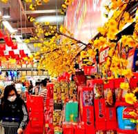 Giáo án Sinh hoạt lớp 4 tuần 19: Chào năm mới và chi tiêu tiết kiệm