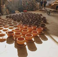 Giáo án Sinh hoạt lớp 4 tuần 34: Những người sống quanh em và nghề truyền thống quê hương