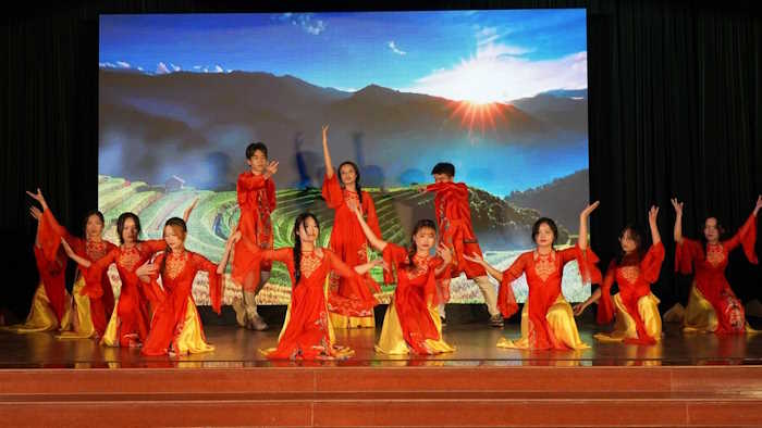 Giáo án Sinh hoạt dưới cờ 5