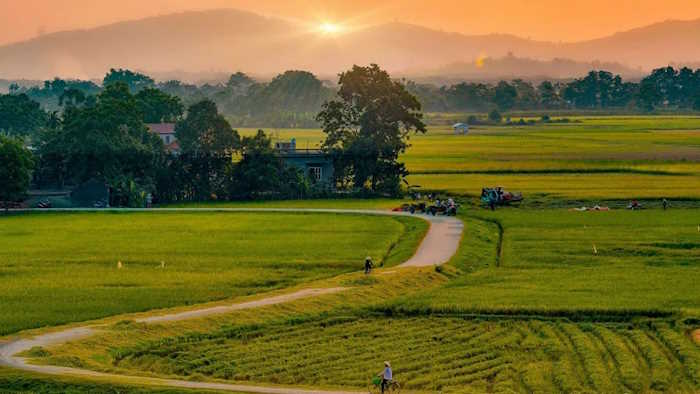 Giới thiệu về cảnh quan thiên nhiên quê em