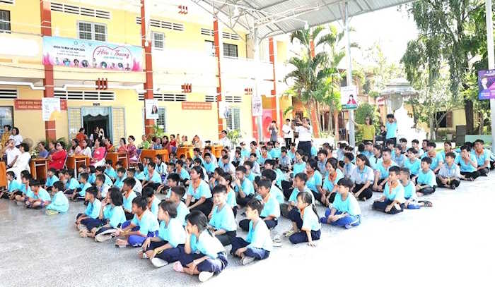 Giáo án Sinh hoạt dưới cờ lớp 12